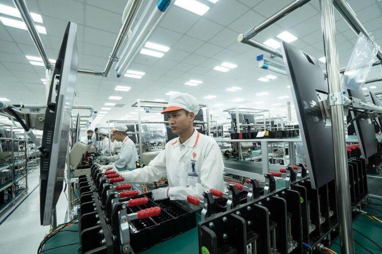 "Cửa" smartphone đóng lại, "cửa" IoT mở ra