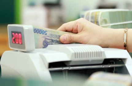 Yếu tố nào ghìm đà tăng lãi suất liên ngân hàng?