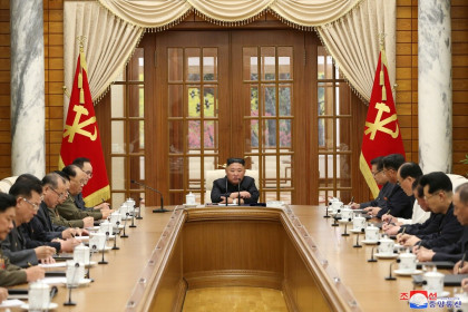 Ông Kim Jong-un kêu gọi tăng cường sức mạnh quân sự sau cảnh báo của Mỹ