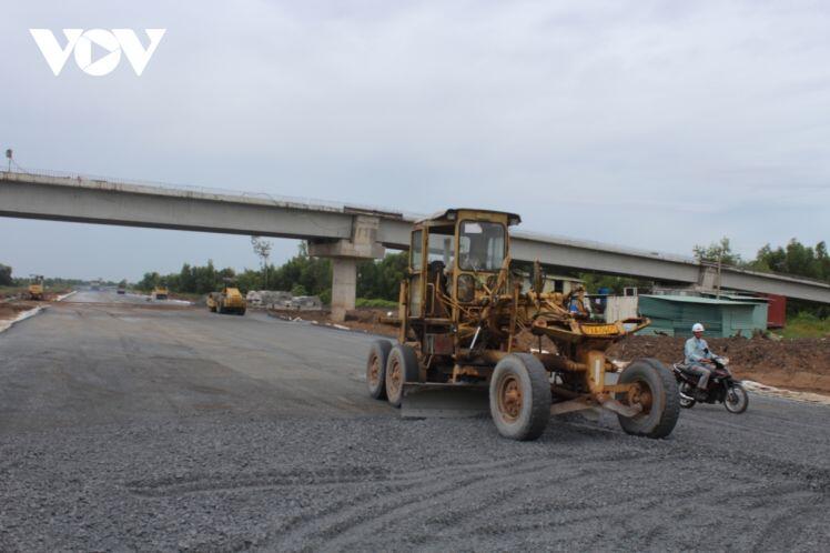 Tiền Giang có thêm 10 ca dương tính, hơn 200 F2 thành F1 được cách ly khẩn cấp
