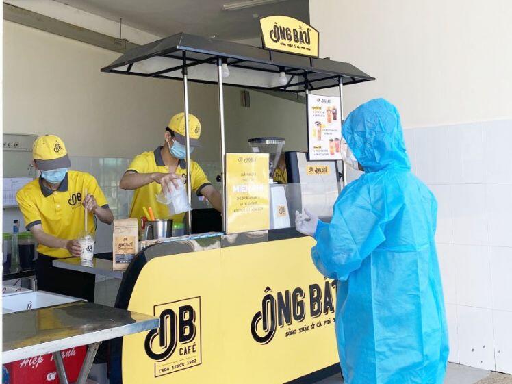 Cà phê Ông Bầu tiếp năng lượng cho các y bác sĩ tuyến đầu chống dịch