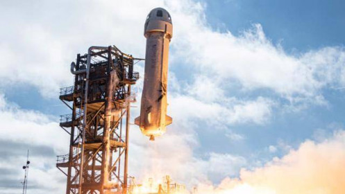 Bí ẩn nhân vật chi 28 triệu USD để cùng bay vào vũ trụ với Jeff Bezos