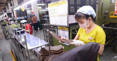 Tập đoàn Pouchen thông báo ủng hộ Quỹ vắc xin 1 triệu USD