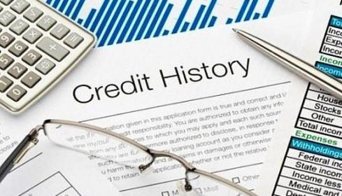 Các hành vi bị cấm trong hoạt động cung ứng dịch vụ thông tin tín dụng