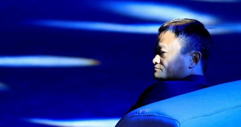 Xa rời kinh doanh, tỷ phú Jack Ma đang làm gì?