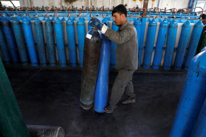 Nhân viên chết vì Covid-19, sứ quán Mỹ ở Afghanistan phải phong tỏa, hơn 100 ca dương tính