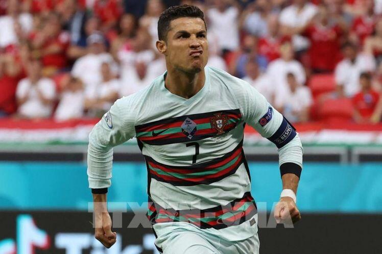 EURO 2020: Cuộc chiến thương hiệu phía ngoài sân cỏ