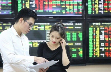 VHM cùng một số cổ phiếu lớn bứt phá, VN-Index vượt đỉnh trong phiên 18/6
