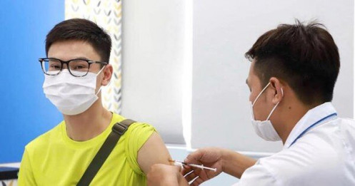 Doanh nghiệp xuất khẩu lao động sốt ruột, ngóng tiêm vắc-xin