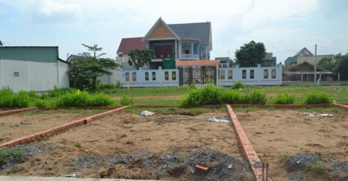 Lưu ý đặc biệt để tránh "tiền mất tật mang" khi mua đất nền dự án và thổ cư thời điểm này