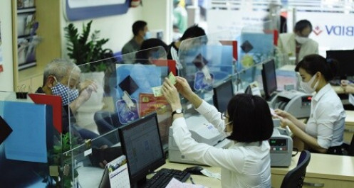 Ngân hàng nườm nượp nộp đơn xin nới room, nắn vốn vào sản xuất