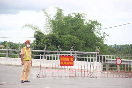Thành phố Cẩm Phả gấp rút lập 8 chốt kiểm soát dịch COVID-19