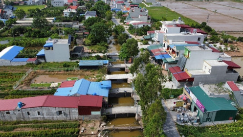 Hưng Hà (Thái Bình): Buông lỏng quản lý, chính quyền để người dân xây dựng hàng chục cây cầu dân sinh không phép?