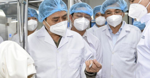 Thủ tướng yêu cầu lập tổ hành động để sản xuất bằng được vắc xin Covid-19 nhanh nhất