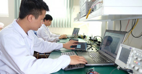 Rạng Đông (RAL): Giá phát hành lên đến 3 chữ số, đã có đối tác muốn mua ít nhất 70% số cổ phiếu phát hành thêm