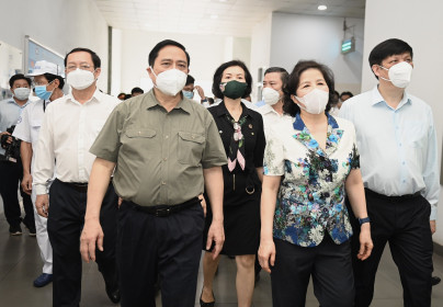 Thủ tướng Phạm Minh Chính đánh giá cao tinh thần chủ động phòng, chống dịch Covid-19 của Vinamilk và các doanh nghiệp