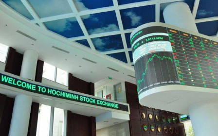 Gỡ chiếc “hộp đen” sàn HOSE