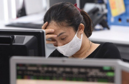 VN-Index 'bốc hơi' 140 điểm kể từ khi vận hành hệ thống giao dịch mới
