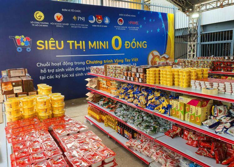 TP.HCM: "Siêu thị 0 đồng" chọn cả nghìn đơn hàng cho sinh viên