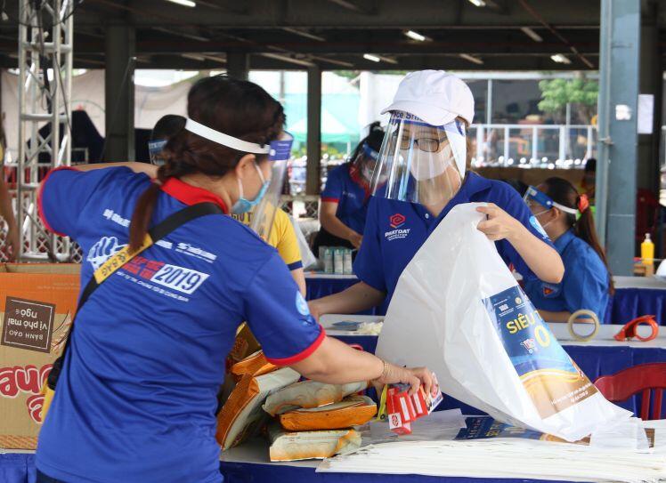 TP.HCM: "Siêu thị 0 đồng" chọn cả nghìn đơn hàng cho sinh viên