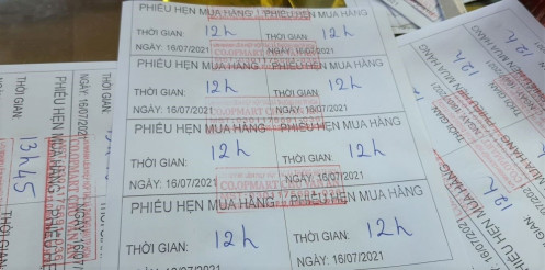 Nhiều siêu thị không còn cảnh chen lấn nhờ phát phiếu hẹn giờ