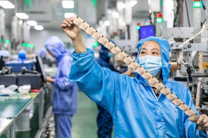 Kinh tế Trung Quốc tăng trưởng chậm lại trong quý 2