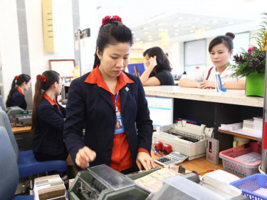 Giảm lãi vay nhưng đừng tăng điều kiện vay