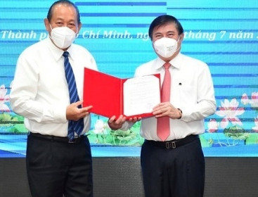 Thủ tướng phê chuẩn chức vụ Chủ tịch UBND TP HCM nhiệm kỳ 2021 - 2026 với ông Nguyễn Thành Phong