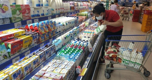 Ưu tiên tiêm vắc xin COVID-19 cho gần 155 nghìn lao động tại chuỗi cung ứng hàng hóa