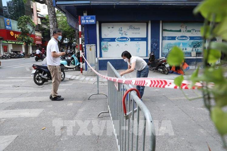 Hà Nội phong toả tạm thời phố Bùi Thị Xuân