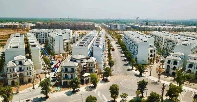 Nhà liền thổ vẫn "sống khỏe" giữa đại dịch