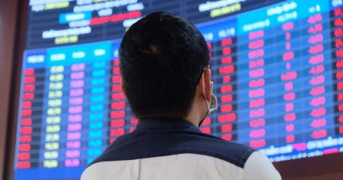 Sau hơn 2 tuần lên đỉnh, chứng khoán mất 177 điểm