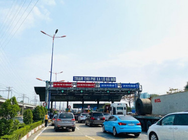 Khẩn: TP.HCM tạm dừng các trạm BOT trong thời gian giãn cách