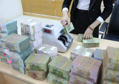 Dòng tiền nhàn rỗi gửi vào ngân hàng có xu hướng giảm