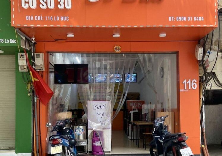 Hà Nội: Hàng quán thực hiện nghiêm quy định phòng chống dịch Covid-19, nhiều nơi đóng cửa nghỉ dịch