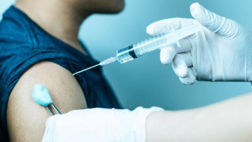 Tiêm vaccine vẫn có thể mắc Covid-19: 8 điều cần biết