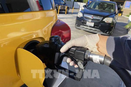 Giá dầu thế giới phiên 22/7 tiếp tục đà tăng