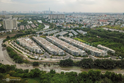 Lý do giá nhà liền thổ tăng vọt