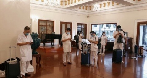 Người dân TP.HCM có thể đặt phòng khách sạn trực tuyến để cách ly