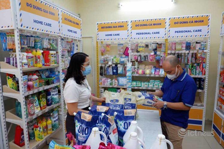 Vietnam Post, Viettel Post cung cấp hơn 1.300 tấn hàng thiết yếu cho người dân các vùng dịch