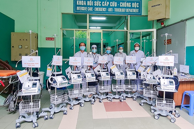 Tập đoàn Hưng Thịnh hỗ trợ hàng trăm tỉ đồng cho TP Hồ Chí Minh chống dịch COVID-19