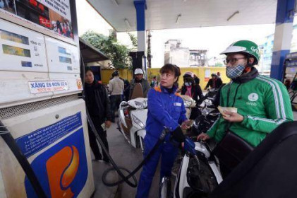 Quỹ bình ổn giá xăng dầu Petrolimex tiếp tục âm 90 tỷ đồng
