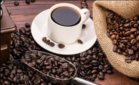 Trà, sữa, cà phê, sắt thép, phân bón... đều được phép lưu thông trong giãn cách
