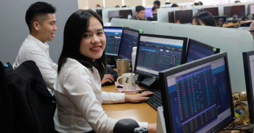 'VN-INdex có thể đạt 1.700 điểm vào cuối năm', sắp được giao dịch T+0