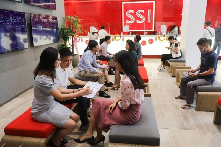 “Siêu” lợi nhuận hơn vàng và USD, chuyên gia chỉ cách chọn cổ phiếu đầu tư nửa cuối năm 2021