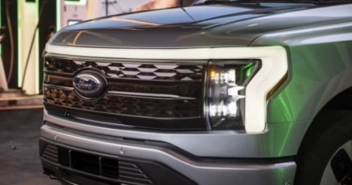 Ford 'bất ngờ' báo lãi dù sản lượng giảm mạnh do thiếu chip