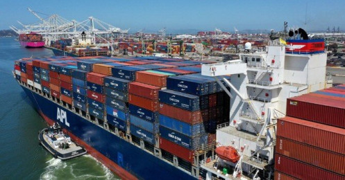 Xuất khẩu Trung Quốc chững lại làm dấy lên nỗi lo về kinh tế toàn cầu