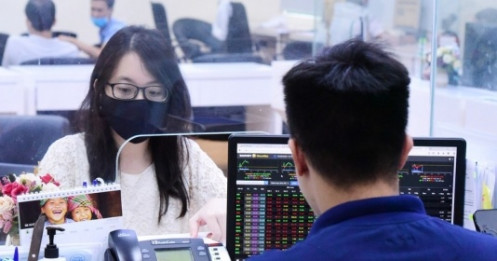 Đứt mạch tăng điểm, kịch bản nào cho thị trường tuần tới?