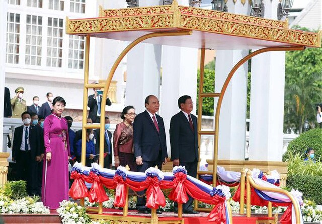 Việt Nam - Lào nhất trí đẩy mạnh hợp tác về kinh tế, thương mại, đầu tư và năng lượng