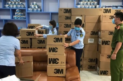 Trang thiết bị bảo hộ y tế nguồn gốc không rõ ràng, tiềm ẩn nhiều hệ lụy